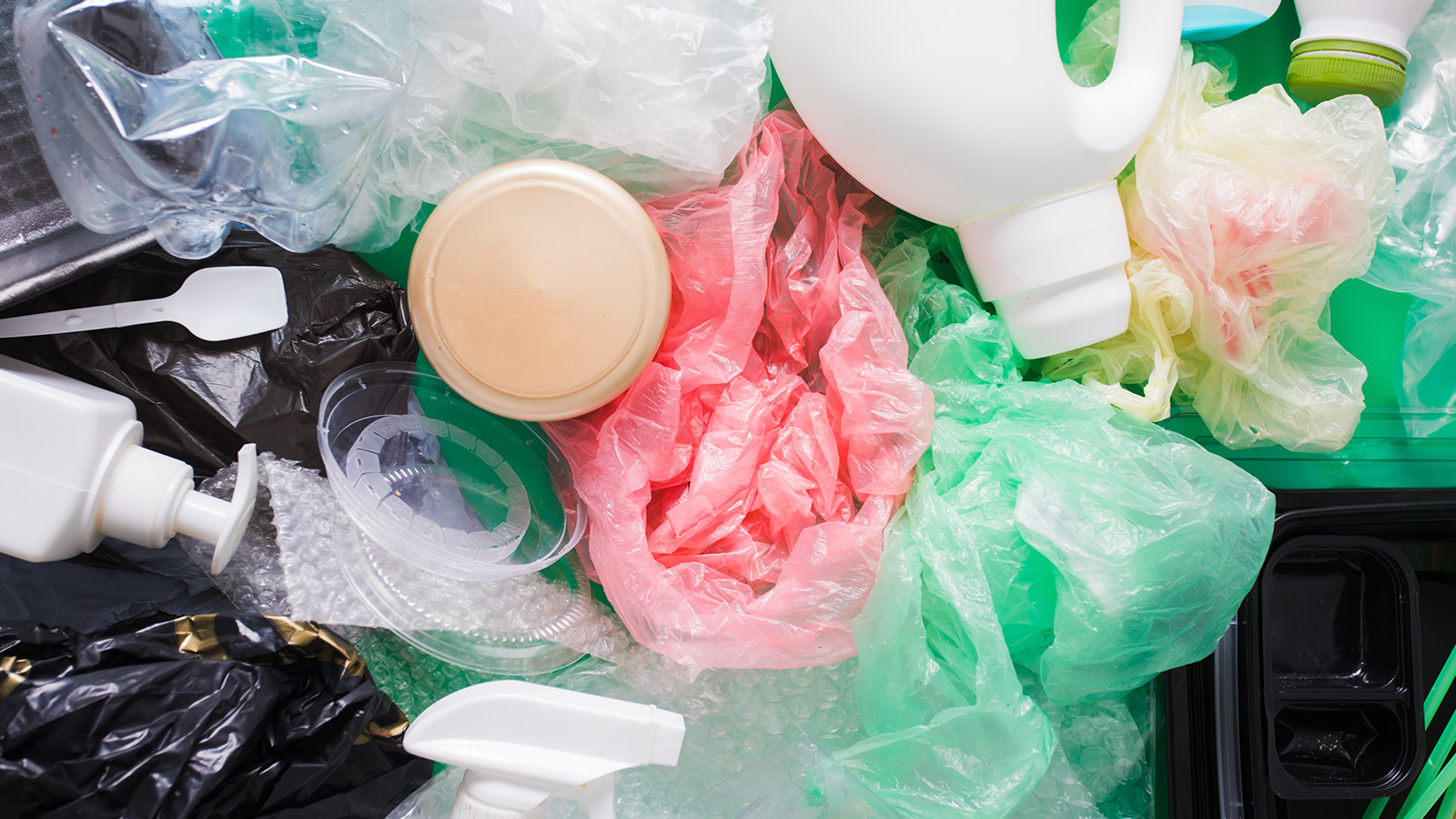 What Industries Should Know About Biodegradable Plastic vs Recyclable Packaging